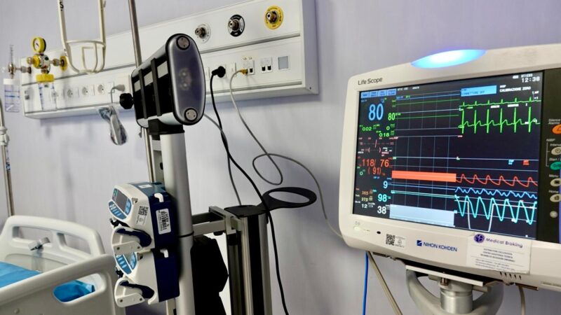 Inaugurato il reparto di Cardiochirurgia al Policlinico Riuniti di Foggia, per Emiliano è una grande sfida di competenza, fiducia e professionalità